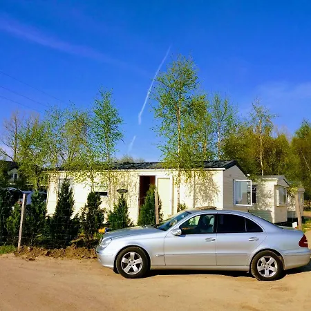 San Escobar Campsite Wrzosowo (Kamien)